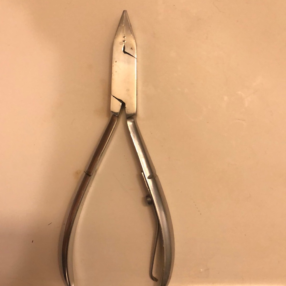 Tweezer